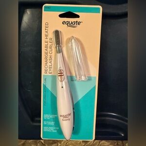 Equate Beauty Rechargeable Heated Eyelash Curler - White